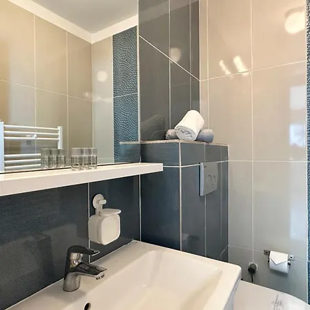 Lejlighed Deluxe Nicolle Solid *