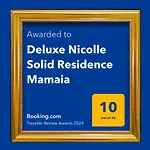Deluxe Nicolle Solid *
