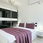 Apartament Deluxe Nicolle Solid *