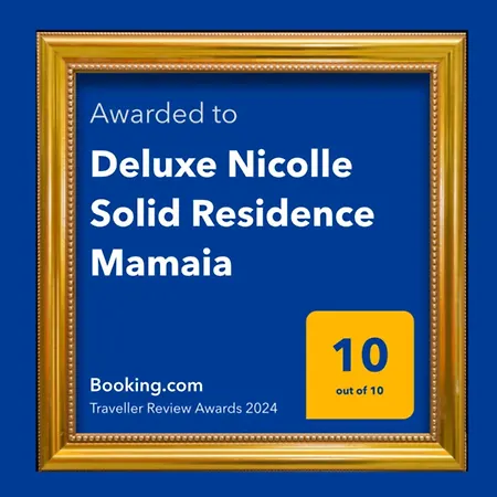 Deluxe Nicolle Solid *