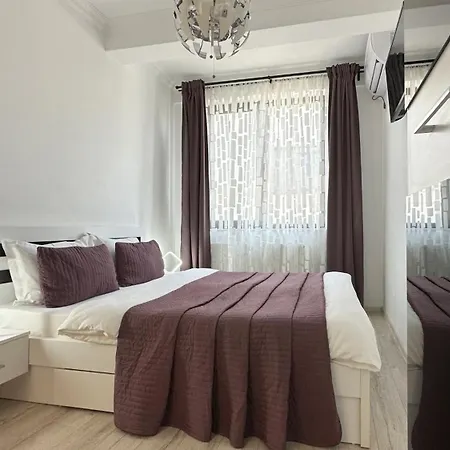 דירה Deluxe Nicolle Solid