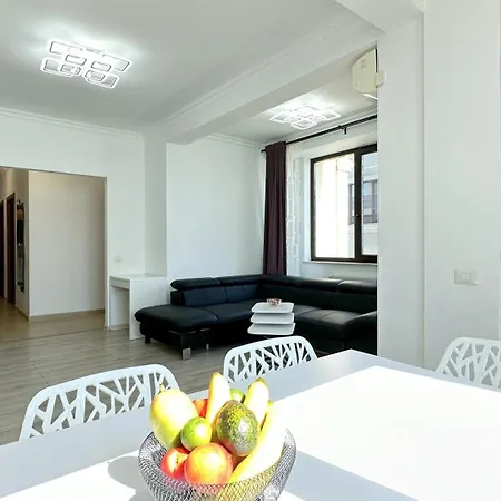 Apartment Deluxe Nicolle Solid *