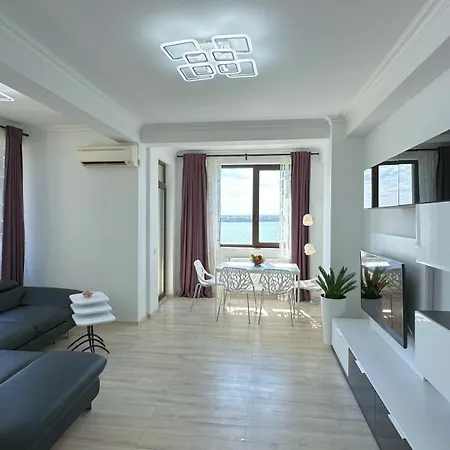 Apartment Deluxe Nicolle Solid
